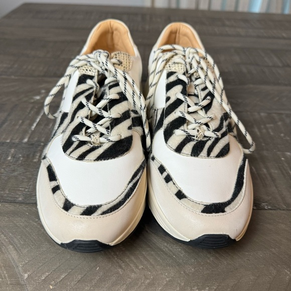 Beige Penelope Oasis Society Funky Platform Sneaker Animal Print Size 9 - Picture 8 of 8